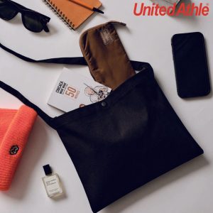 United Athle 1461-01 基本款帆布側背小包 (Sacoche)
