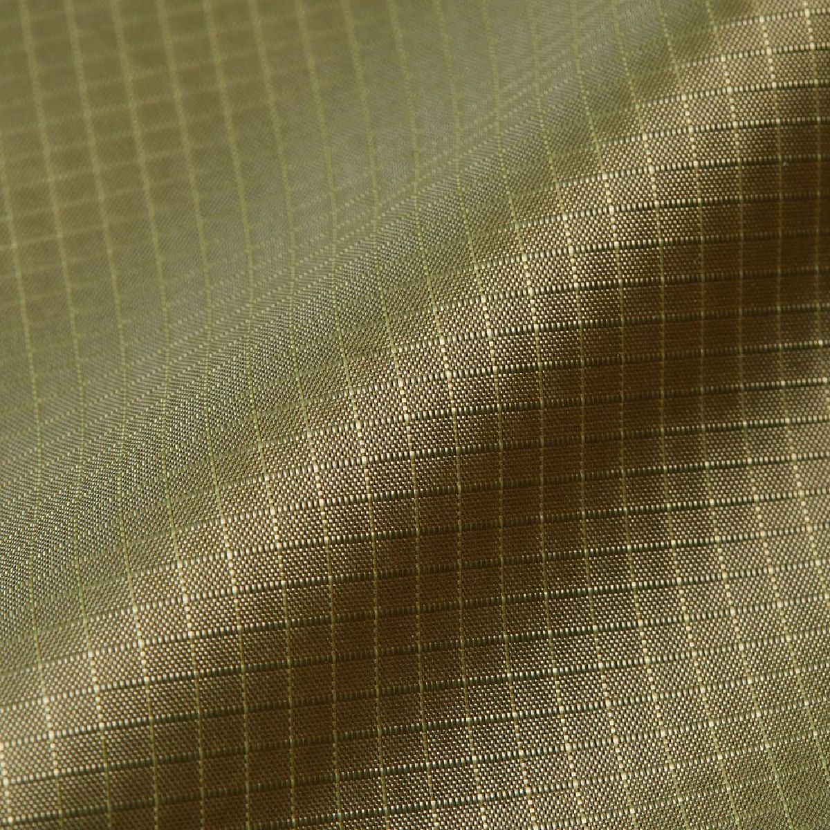 輕薄而堅固耐用的防撕裂布料